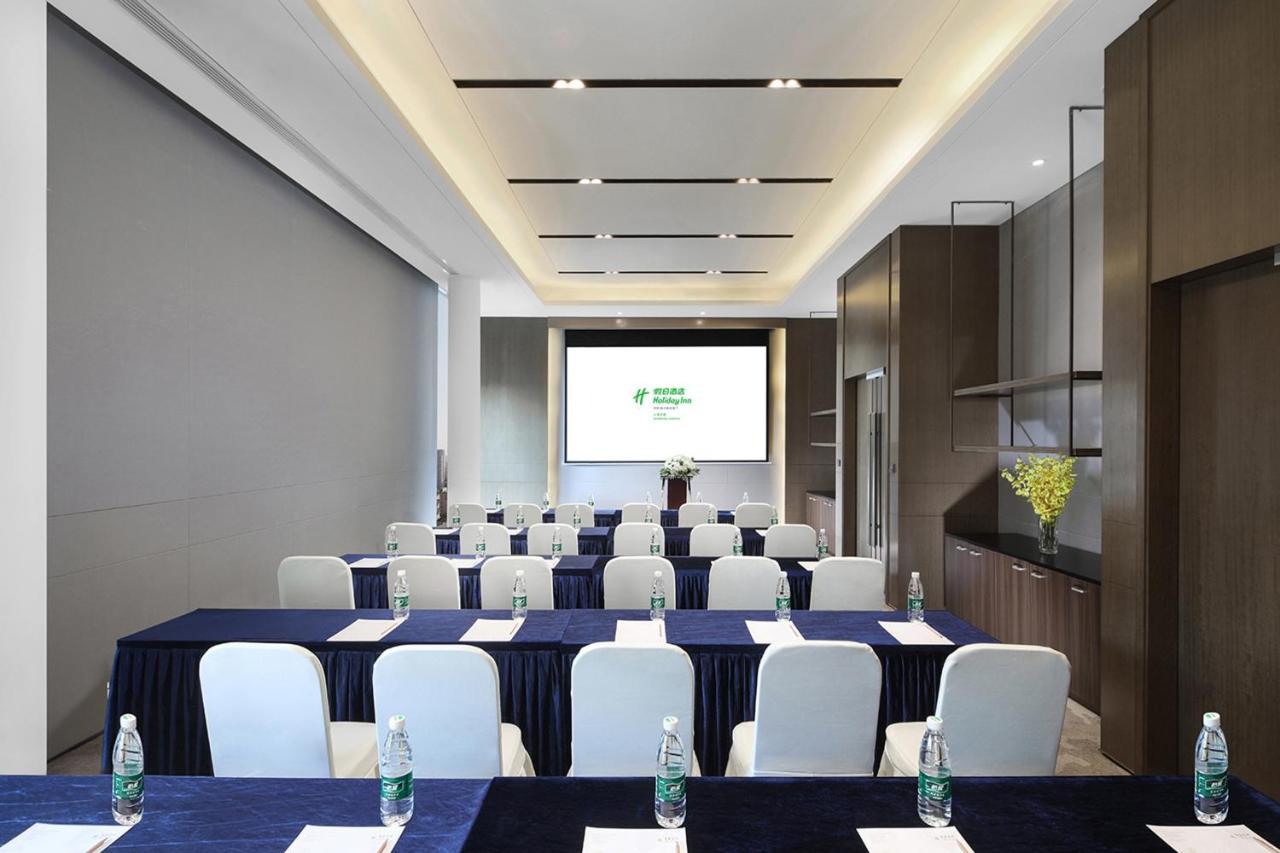 Holiday Inn Shanghai Huaxia By Ihg - Overlooking City Scenery At Sky View Restaurant מראה חיצוני תמונה
